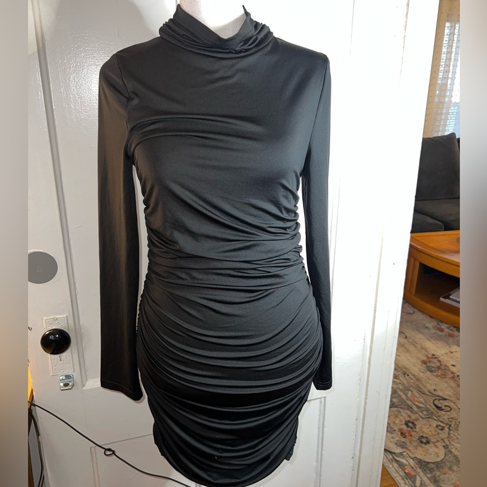 Amazon Essentials Elegant Black Long Sleeve Dress